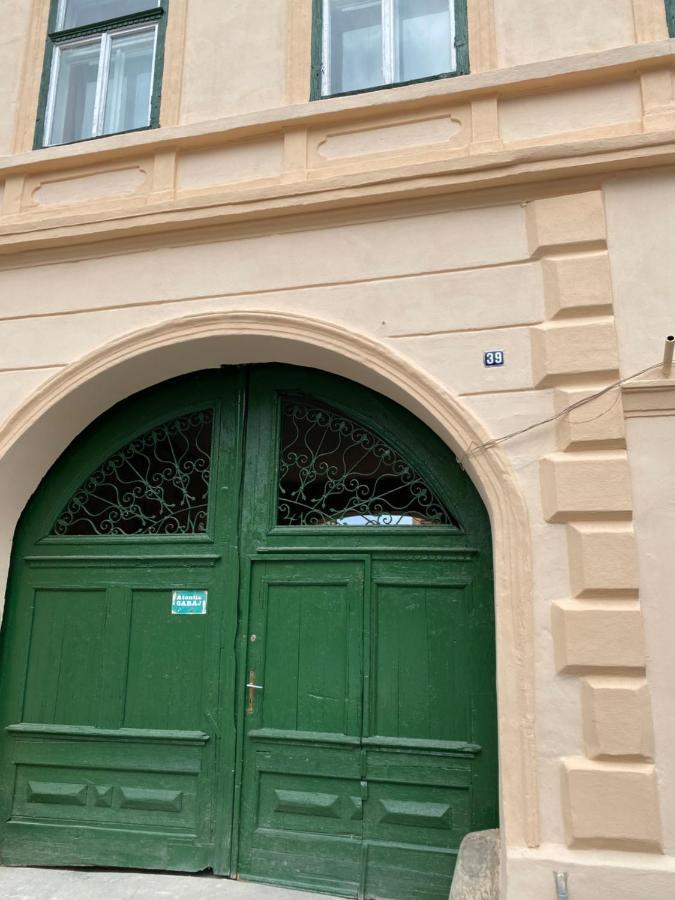 Charming Apartament Σίμπιου Εξωτερικό φωτογραφία